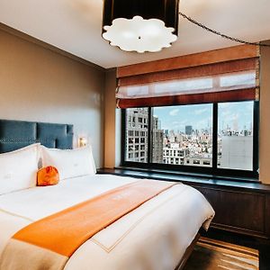 Soho King Room
